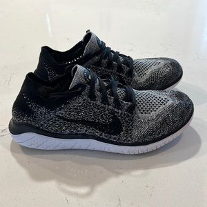 Nike flyknit run size 7.5